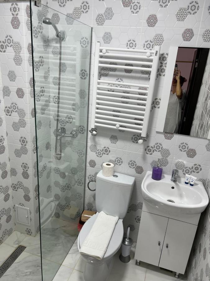 Home Naya Букурещ Екстериор снимка